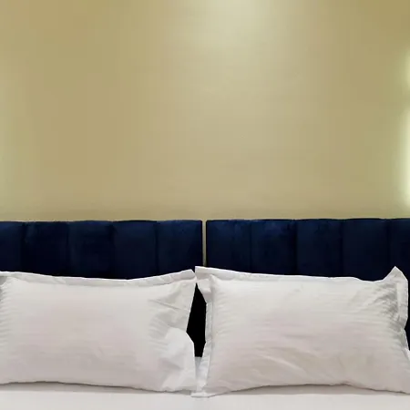 شقة Noar فلورا